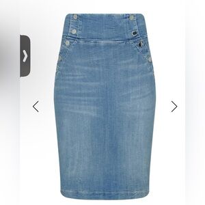 GUESS Women's Blue Wash Denim‎ Gwenda Sailor-Style Pull-On Mini Skirt SZ 25 NWT